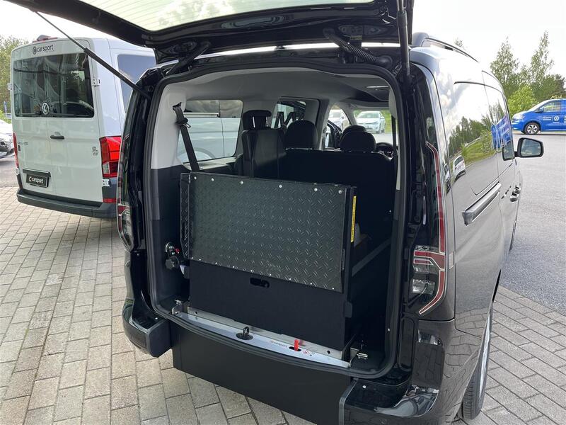 Life Business 2,0 TDI 90kW DSG**ALV/Carsport XXL Plus/1+6Hlö/Nahat/Led-valot/Kamera** heti ajoon Volkswagen Caddy Maxi