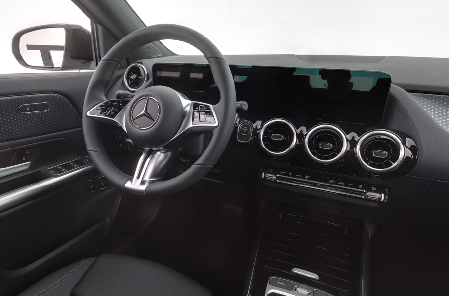 heti ajoon Mercedes-Benz GLA