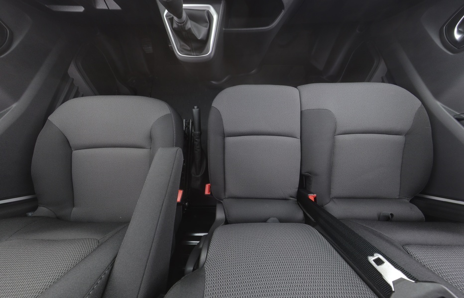 heti ajoon Nissan Primastar