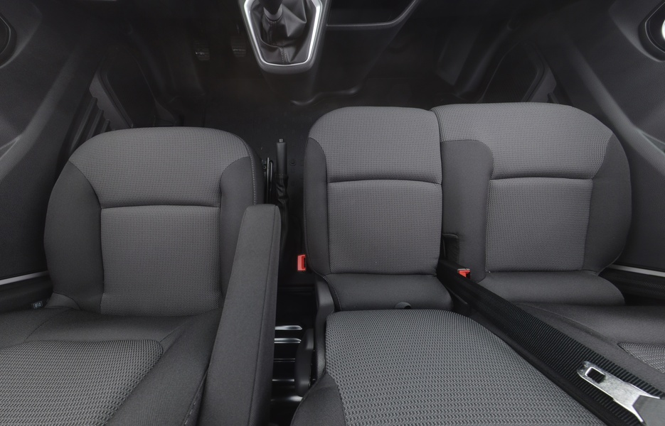 heti ajoon Nissan Primastar