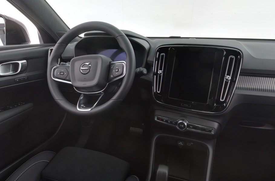 heti ajoon Volvo EX40