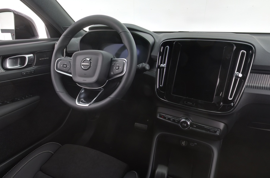 heti ajoon Volvo EX40