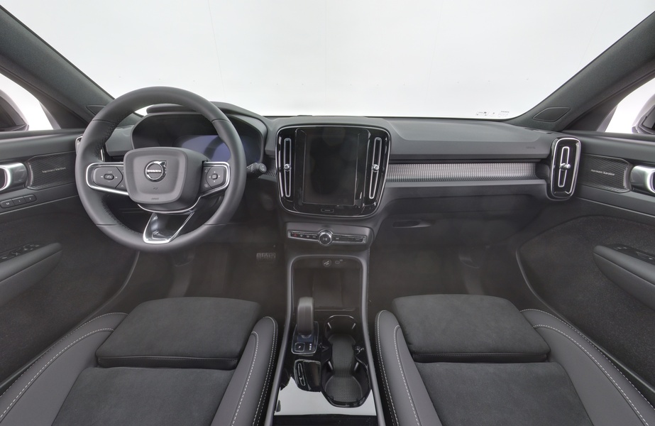 heti ajoon Volvo EX40