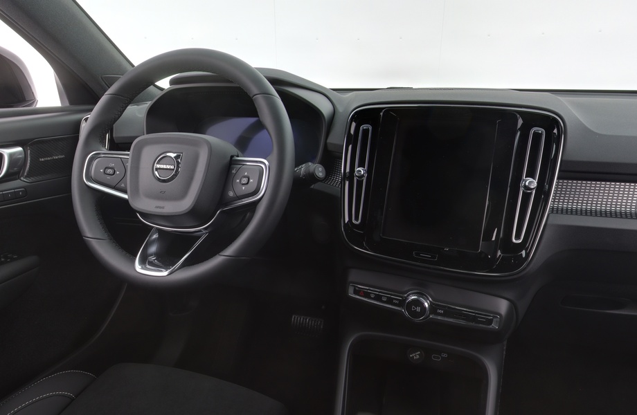 heti ajoon Volvo EX40