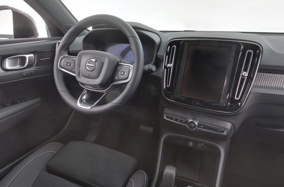 heti ajoon Volvo EX40