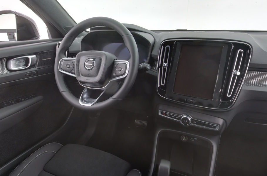 heti ajoon Volvo EX40