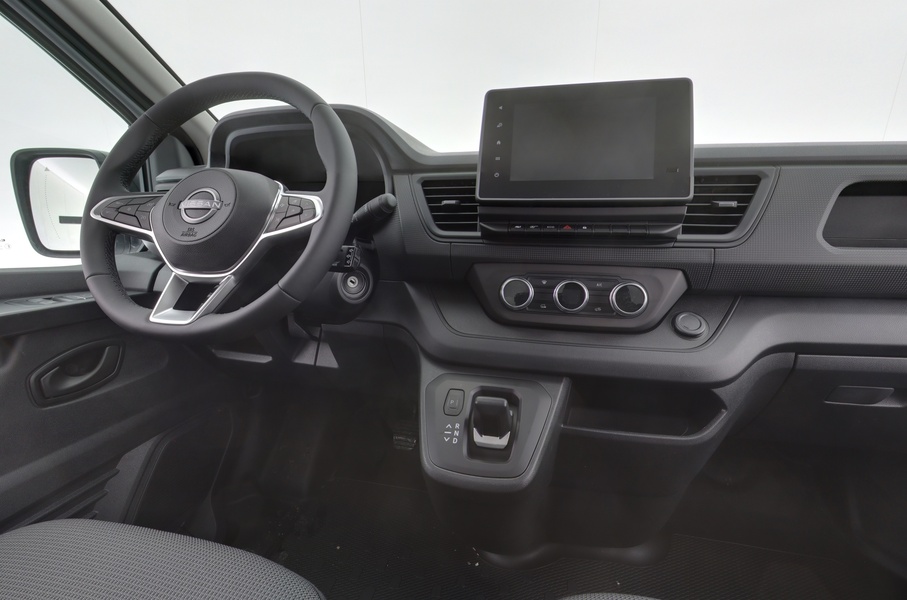 heti ajoon Nissan Primastar