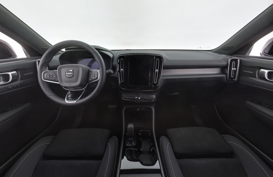 heti ajoon Volvo EX40