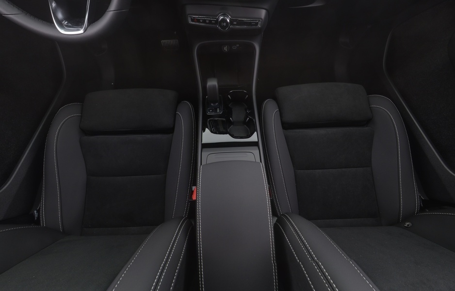 heti ajoon Volvo EX40