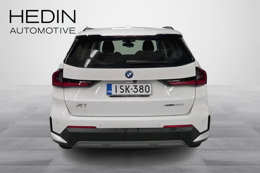 heti ajoon BMW X1