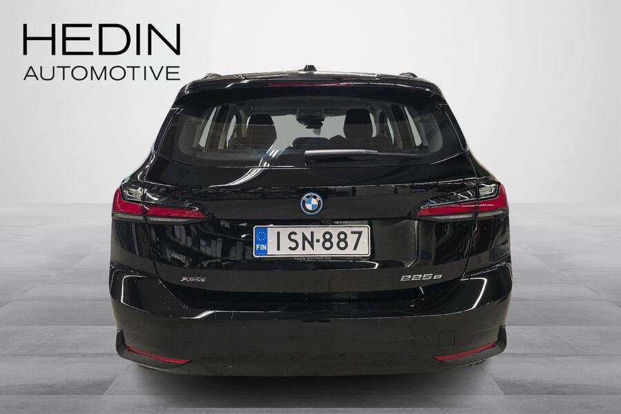 heti ajoon BMW 225