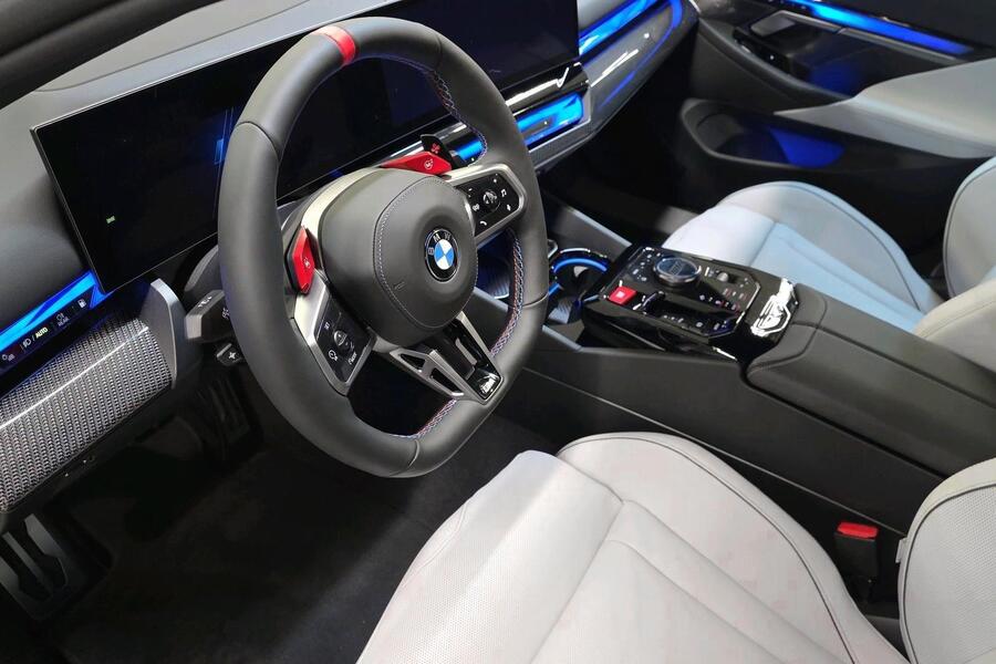 heti ajoon BMW M5