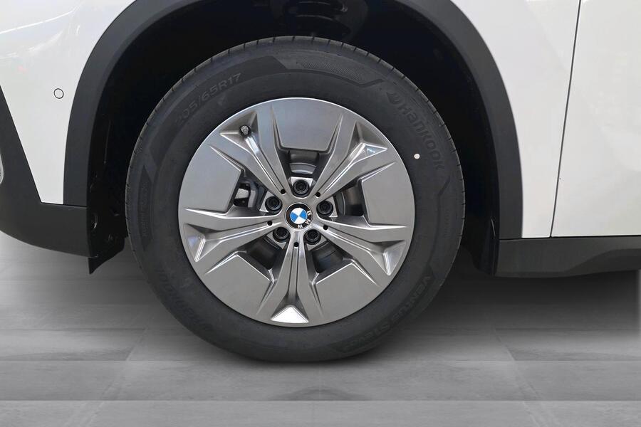 heti ajoon BMW iX1