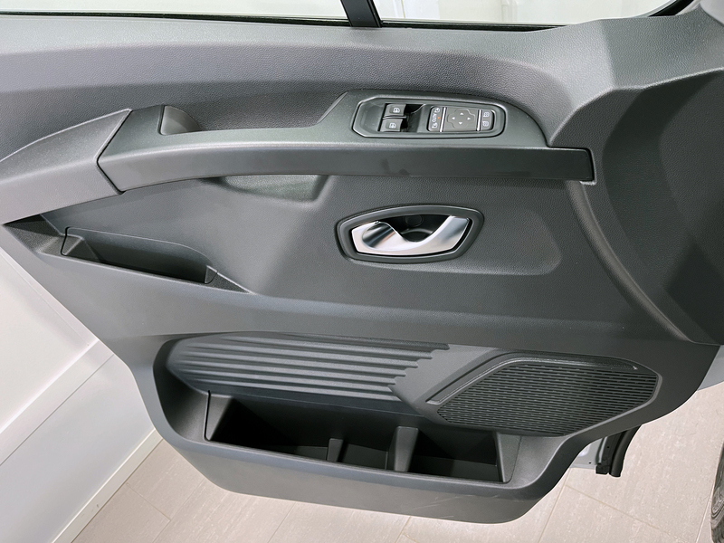 heti ajoon Nissan Primastar