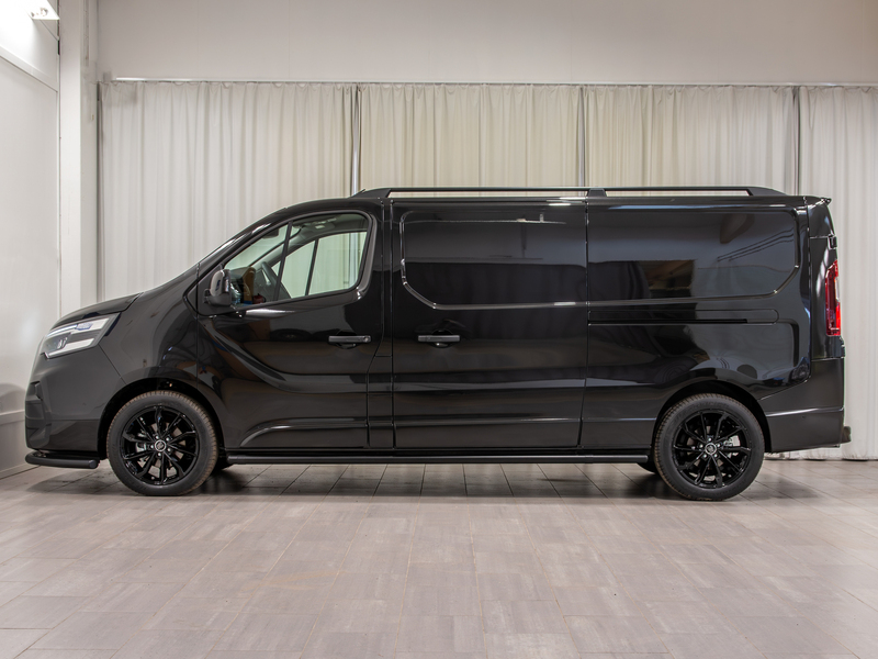 heti ajoon Nissan Primastar