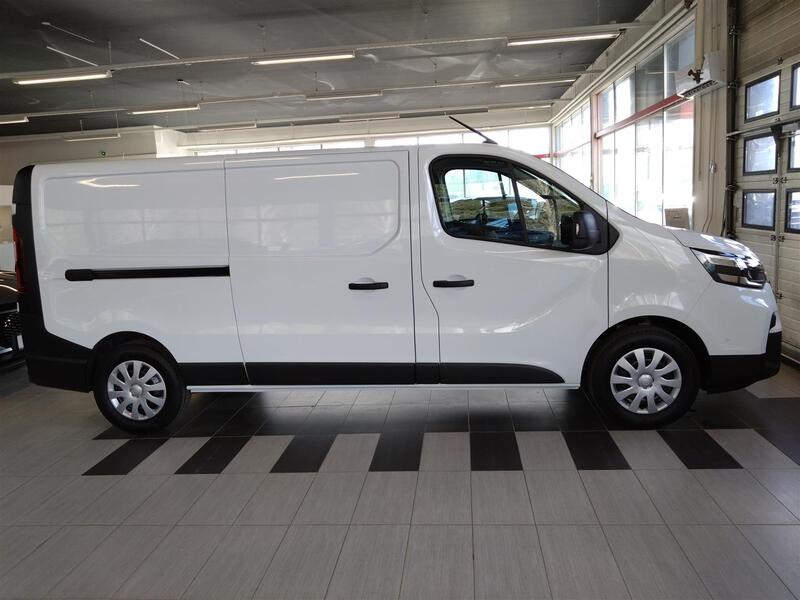 heti ajoon Nissan Primastar