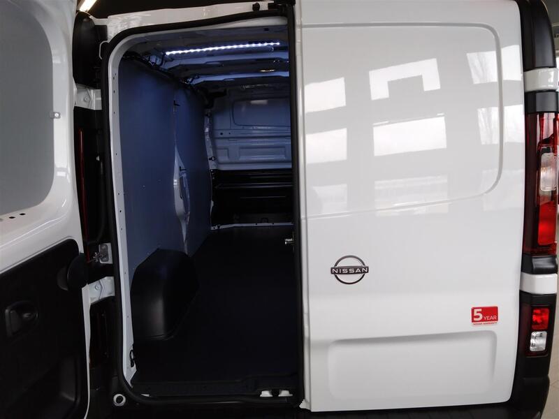 heti ajoon Nissan Primastar