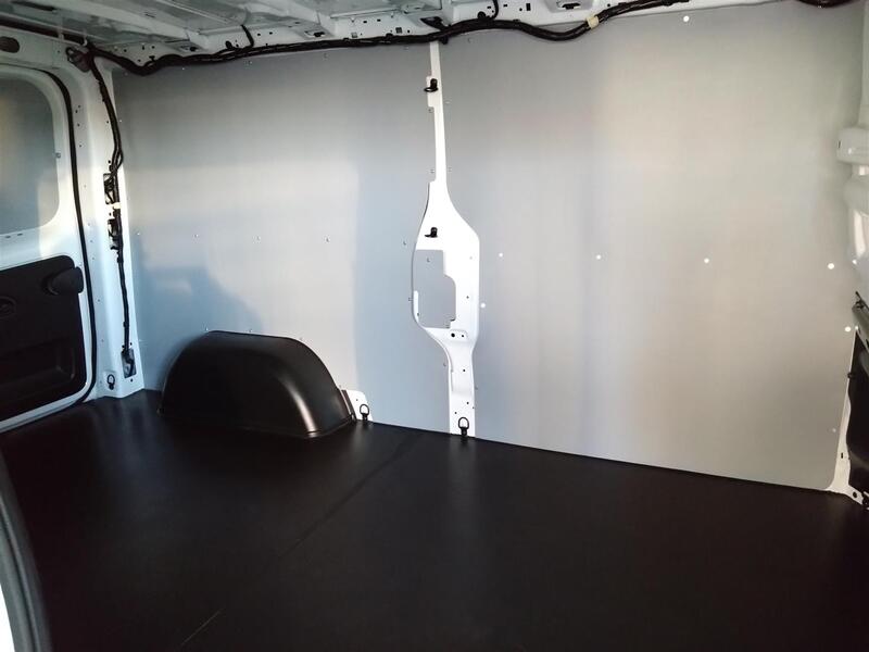 heti ajoon Nissan Primastar