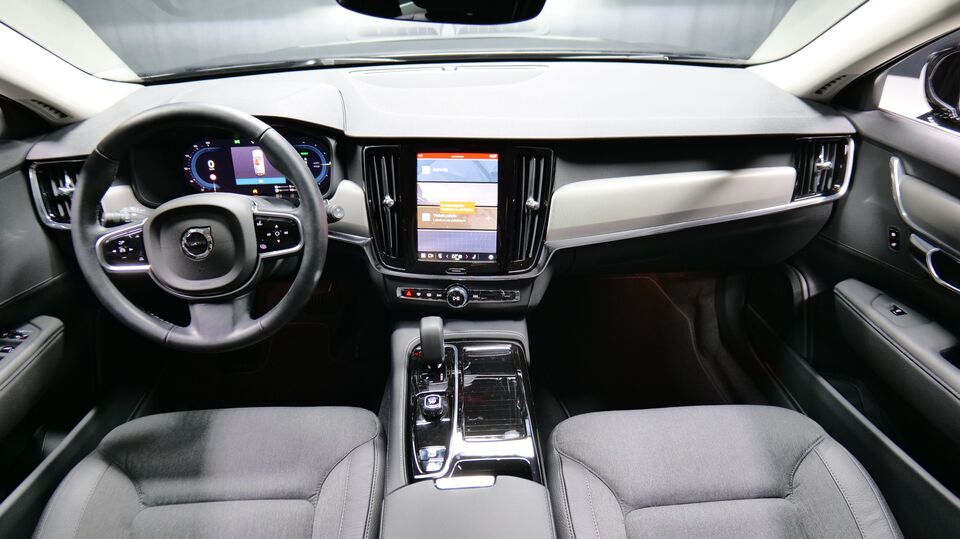 heti ajoon Volvo V90