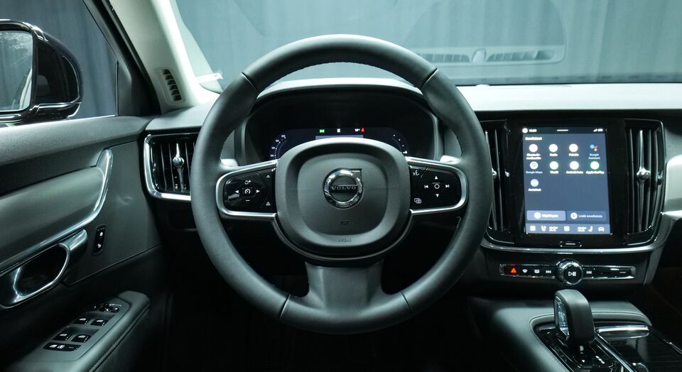 heti ajoon Volvo V90