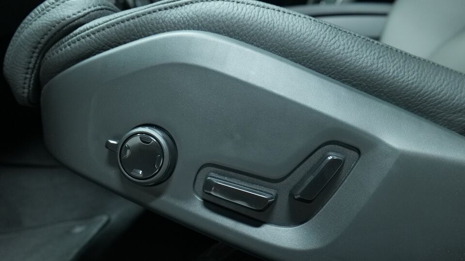 T8 AWD Long Range High Performance Plus Bright aut. | Rahoitus 0,99 % + kulut heti ajoon Volvo S60