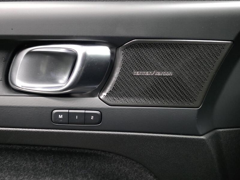 heti ajoon Volvo EX40