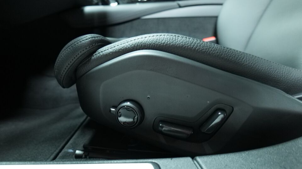 T6 AWD Long Range Limited Edition Dark aut | Rahoitus 0,99 % + kulut heti ajoon Volvo V60