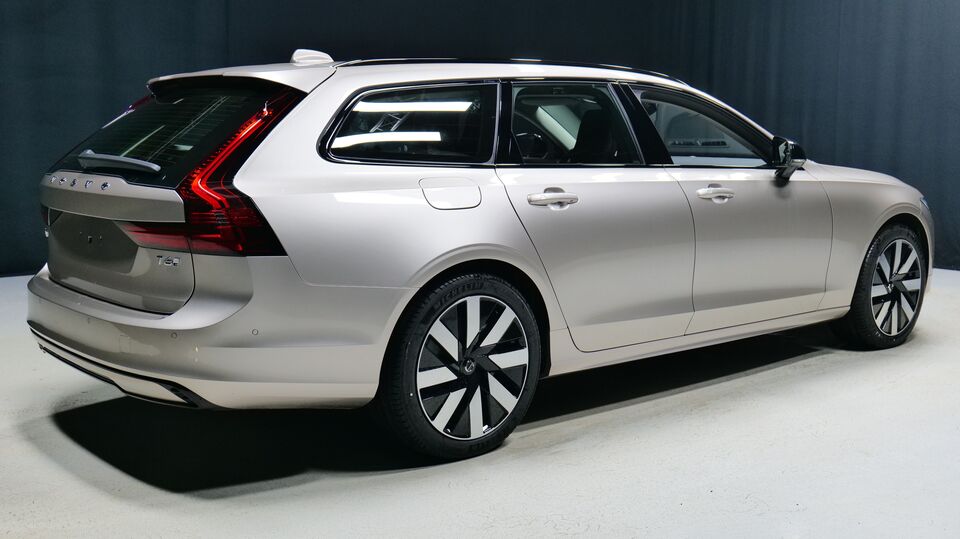 heti ajoon Volvo V90