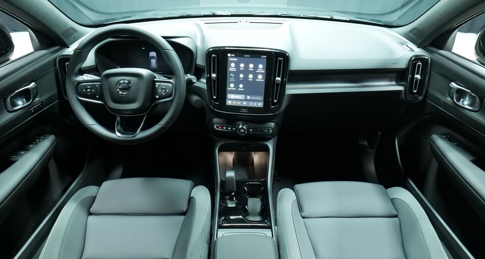 heti ajoon Volvo EX40