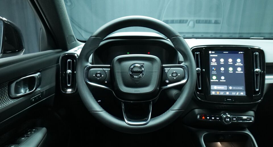 heti ajoon Volvo EX40