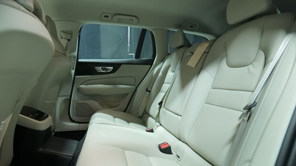 T8 AWD Long Range High Performance Plus Dark aut | Rahoitus 0,99 % + kulut heti ajoon Volvo V60