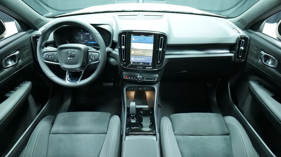 heti ajoon Volvo EX40