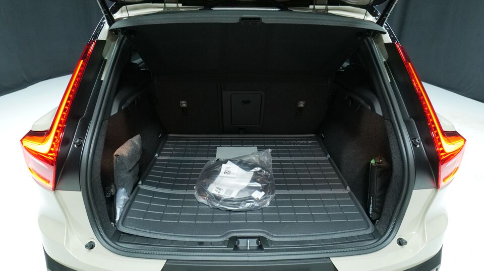 heti ajoon Volvo EX40