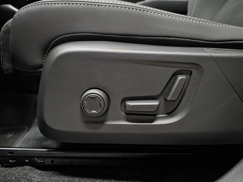 heti ajoon Volvo EX40