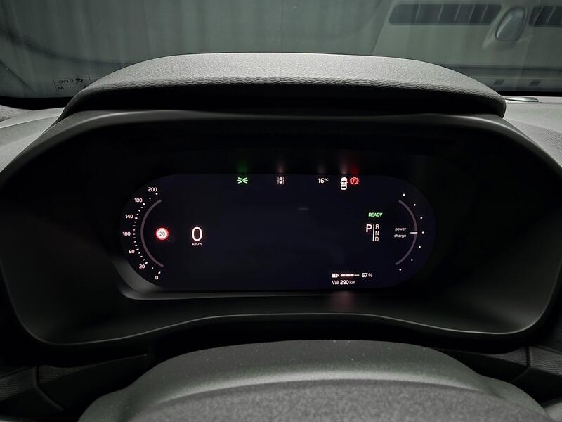 heti ajoon Volvo EX40