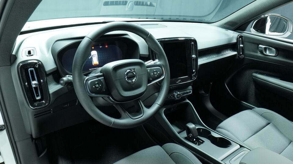 heti ajoon Volvo EX40