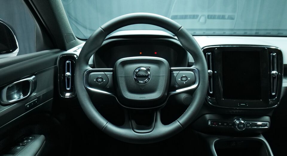 heti ajoon Volvo EX40