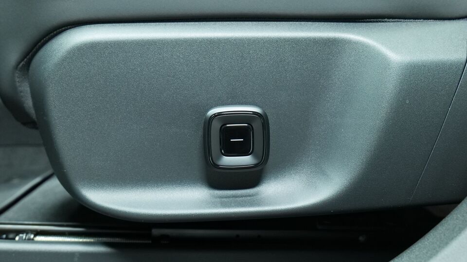 heti ajoon Volvo EX30 Cross Country