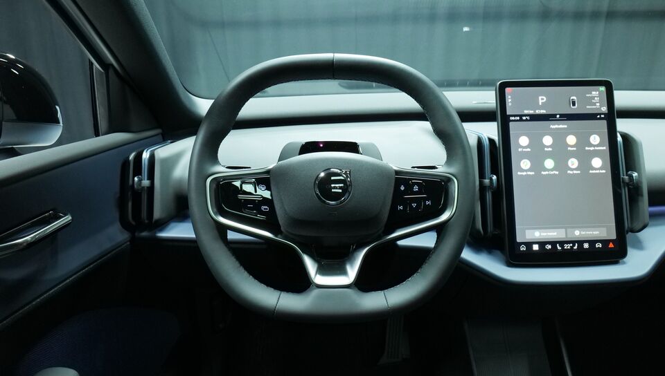 heti ajoon Volvo EX30 Cross Country