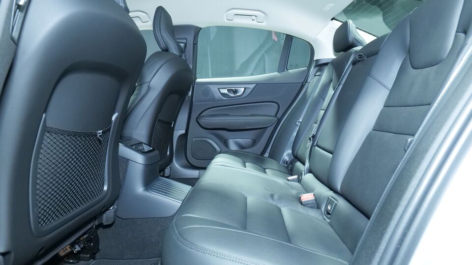 T8 AWD Long Range High Performance Plus Bright aut. | Rahoitus 0,99 % + kulut heti ajoon Volvo S60