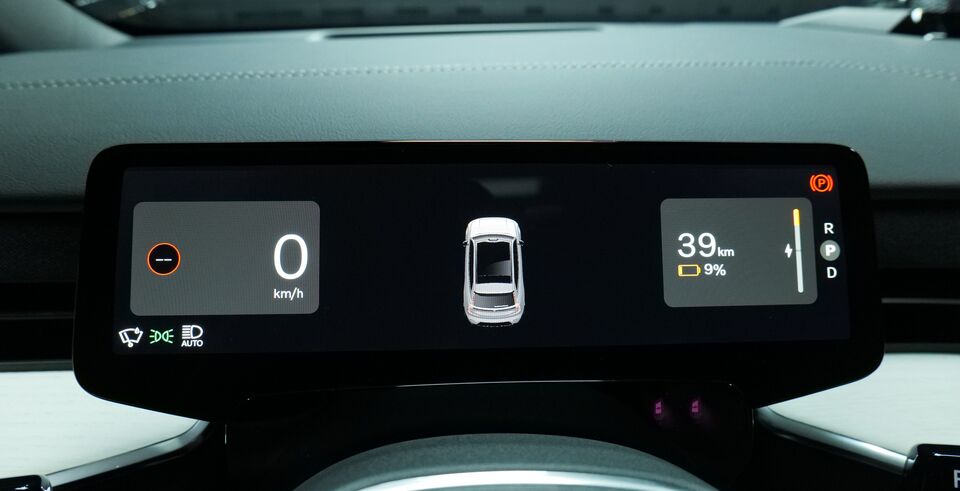 heti ajoon Volvo EX90