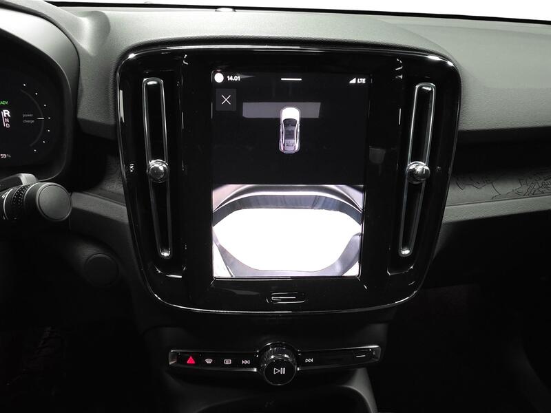 heti ajoon Volvo EC40