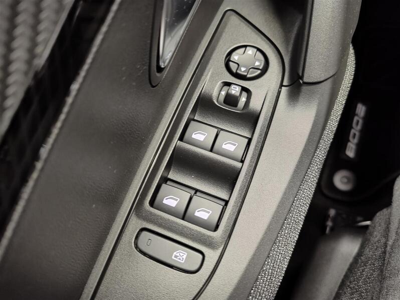 heti ajoon Peugeot 2008