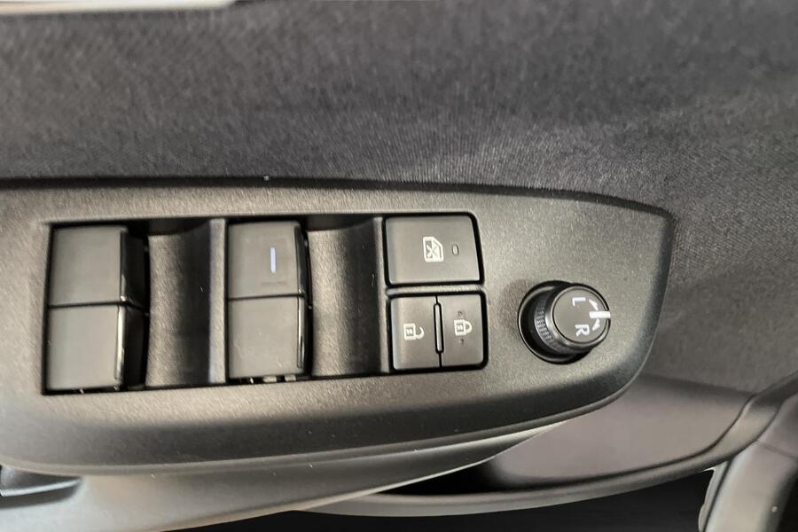 heti ajoon Mazda Mazda2 Hybrid