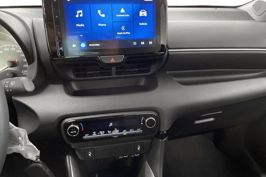 heti ajoon Mazda Mazda2 Hybrid