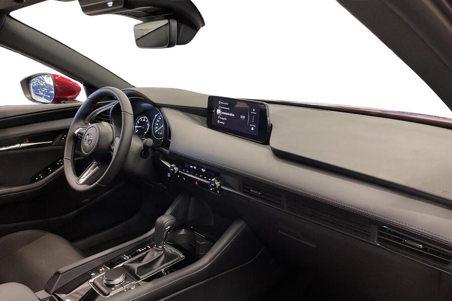 heti ajoon Mazda 3