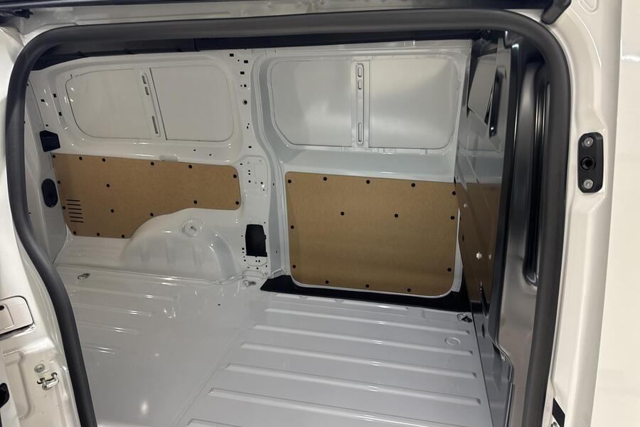 heti ajoon Opel Vivaro