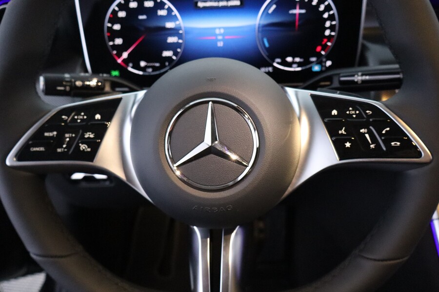 heti ajoon Mercedes-Benz GLC