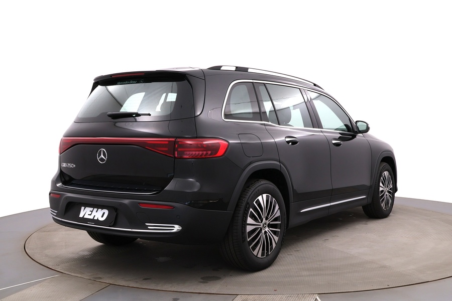 heti ajoon Mercedes-Benz EQB