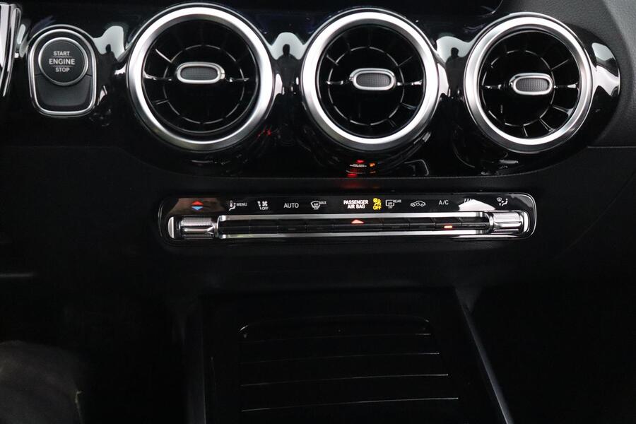 heti ajoon Mercedes-Benz GLA